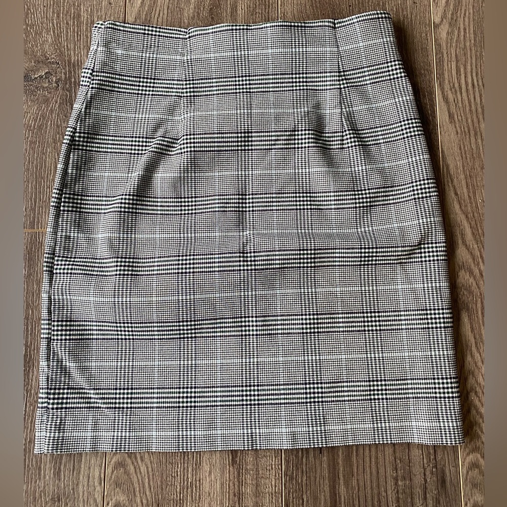 3/$15 Dynamite plaid mini pencil skirt preppy, academia, office, collegiate